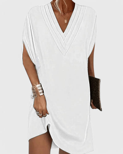 Émilie – Elegant Dress with a Flattering Fit