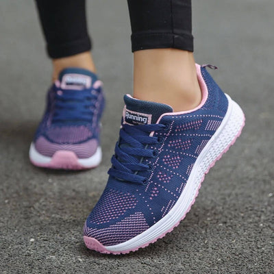 Thora | Pain-Relieving Orthopaedic Sneakers