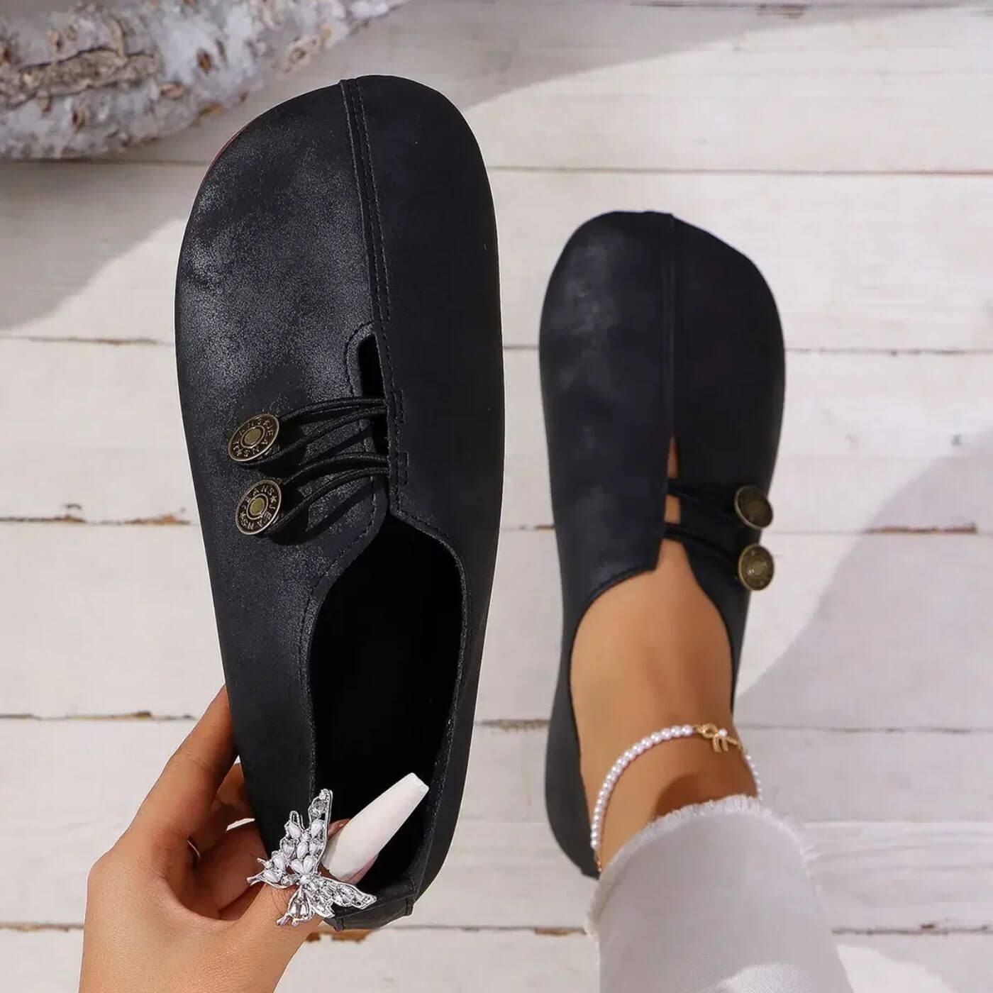 Lydia™ – Soft and Flexible Orthopedic Shoes