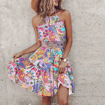 Laura - Chic Halter Dress